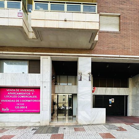 Luminoso Apartamento Cerca Del Centro Apartamento Málaga Exterior foto